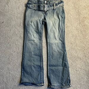 SHEIN Light Blue Flare Jeans with Studded Belt